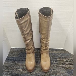 Women TanBrown Boots Size 8.5